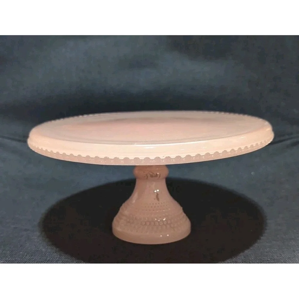 Target bullseye glass cakestand pink